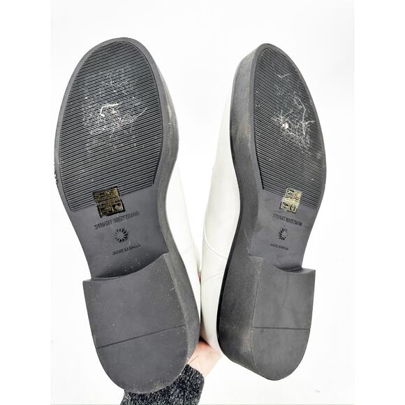 Stuart Weitzman Lodge Zip White Leather Bootie Size 8B - Picture 3 of 7